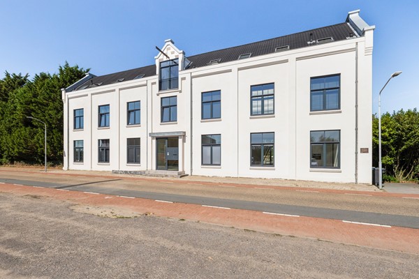 Te koop: Historisch en stijlvol appartement!